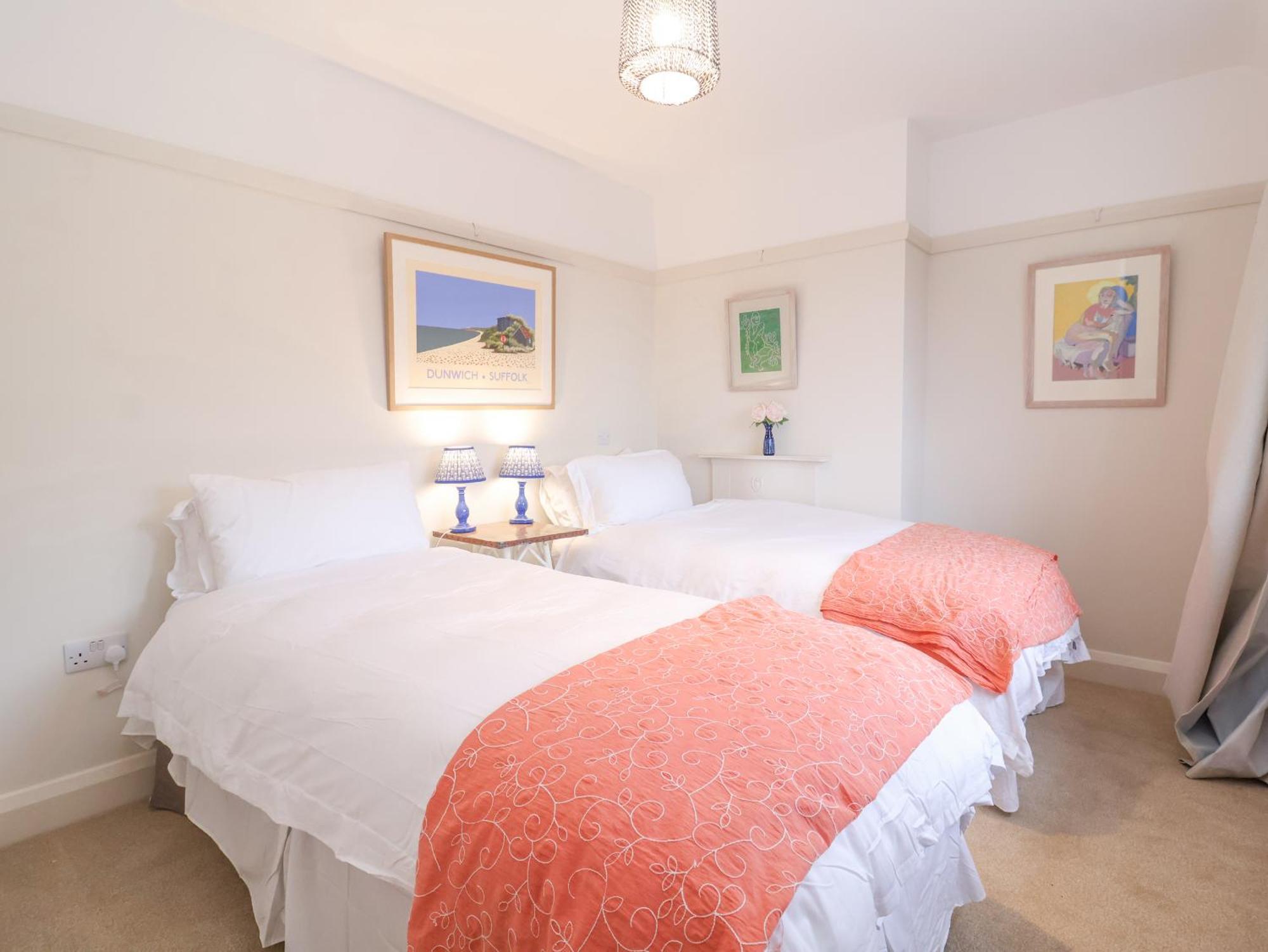 3 Chantry Cottages Вудбридж Экстерьер фото